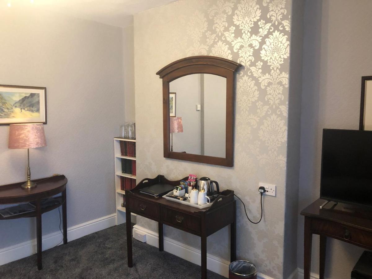 فندق Adcote House (Adults Only) لاندودنو المظهر الخارجي الصورة