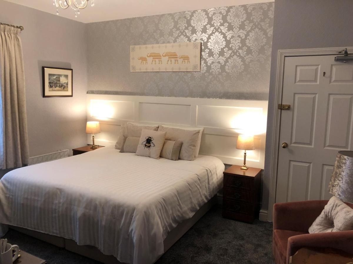 فندق Adcote House (Adults Only) لاندودنو المظهر الخارجي الصورة